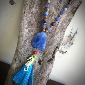 HAWAIIAN BETTY hand-knotted, mala style necklace